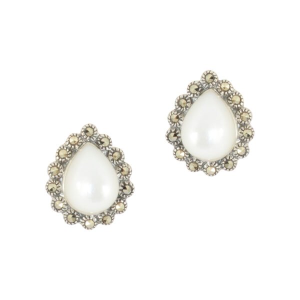 Silver earrings - Navkkar Jewellers