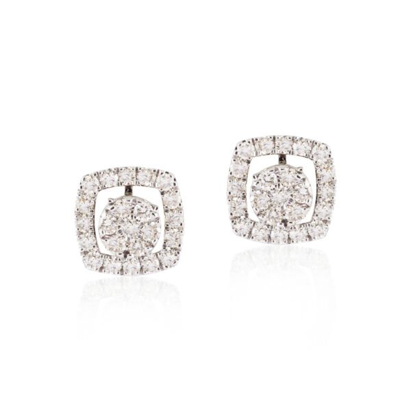 diamond earrings - Navkkar Jewellers