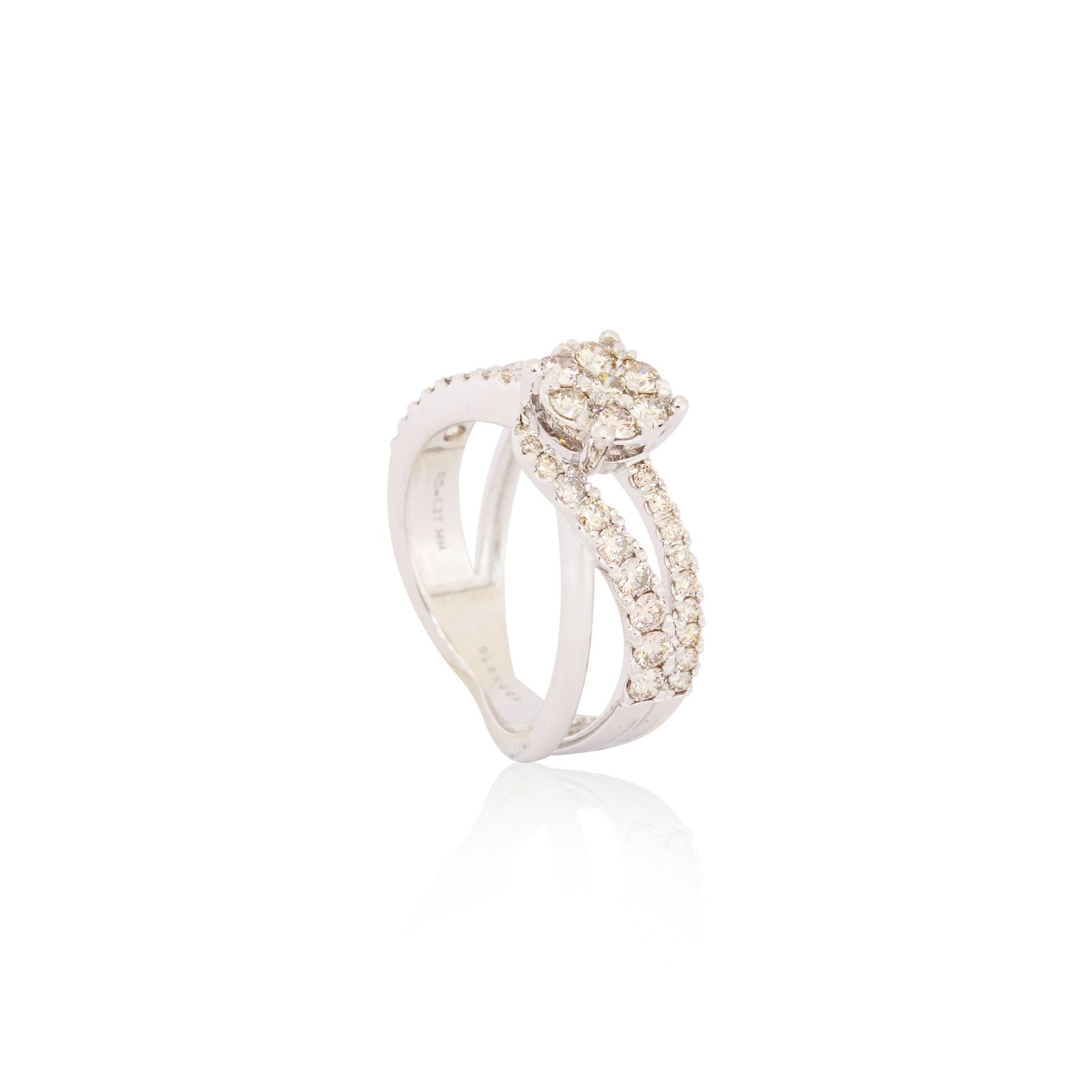 Diamond ring - Navkkar Jewellers