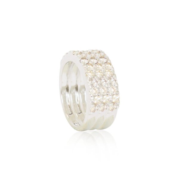 diamond ring - Navkkar Jewellers