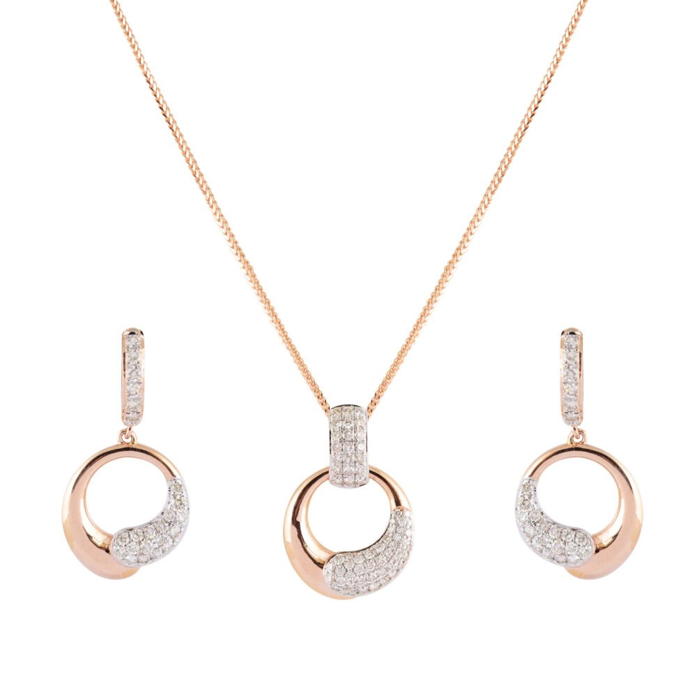 diamond pendant set- Navkkar Jewellers