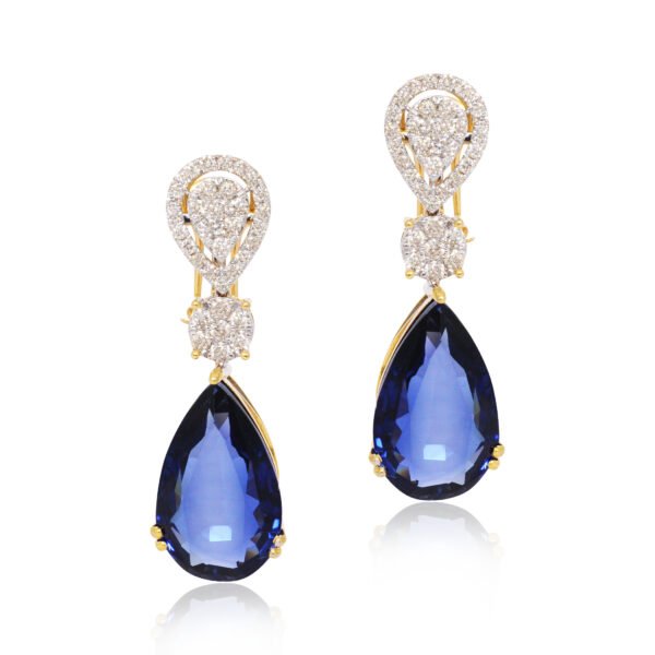 diamond earrings - Navkkar Jewellers