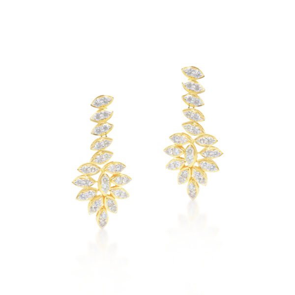 Diamond earrings - navkkar Jewellers